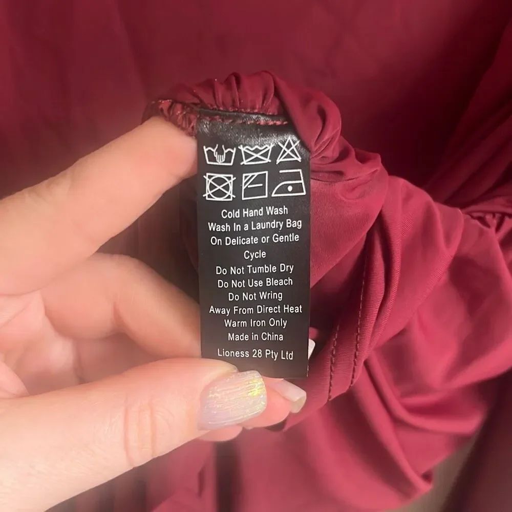 ✨LIONESS GLORY MINI SZ XL DRESS GARNET✨ - Picture 13 of 14